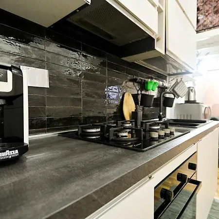 דירה Nicma, A Small Candy Box In The Center