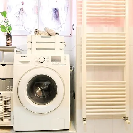 Apartment Nicma, A Small Candy Box In The Center