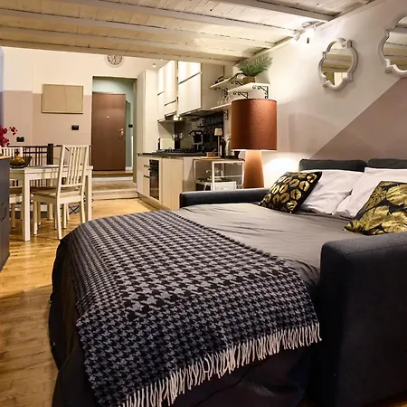 Appartement Nicma, A Small Candy Box In The Center