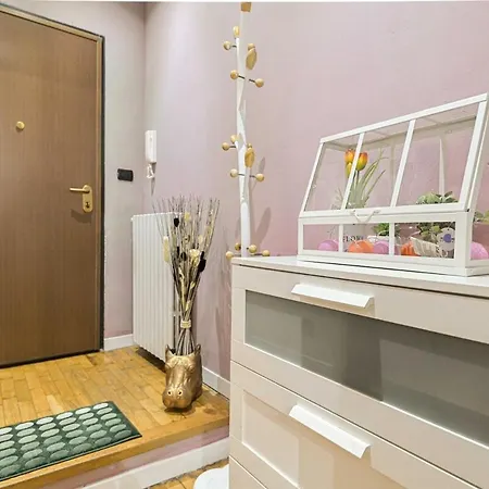 Апартаменты Nicma, A Small Candy Box In The Center *